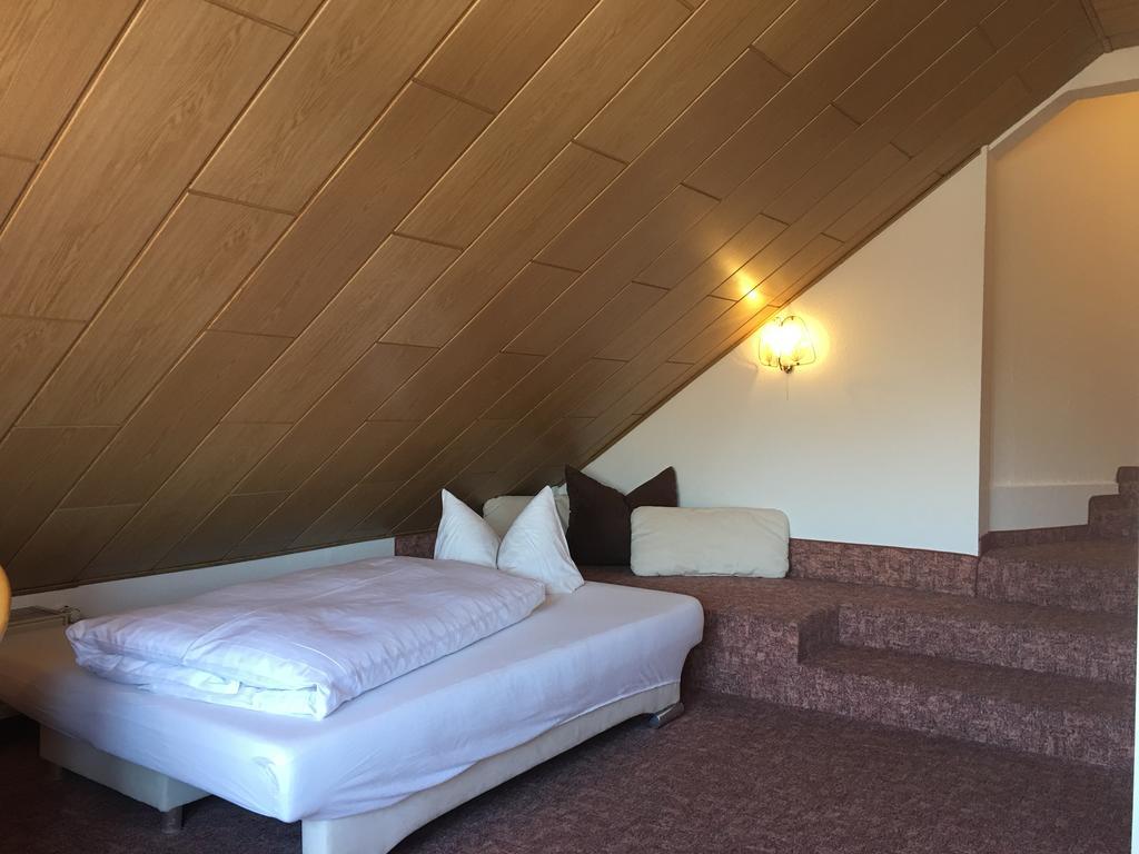Hotel & Restaurant Park Cafe Isa Ερφούρτη Εξωτερικό φωτογραφία