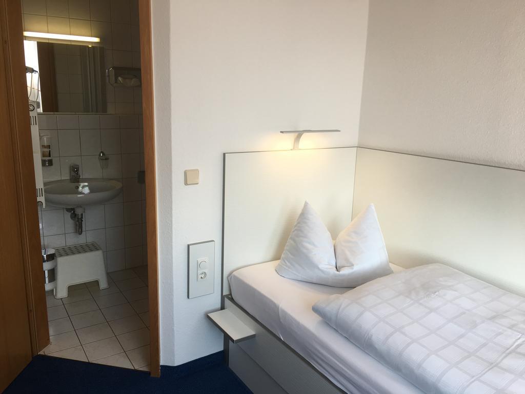 Hotel & Restaurant Park Cafe Isa Ερφούρτη Εξωτερικό φωτογραφία